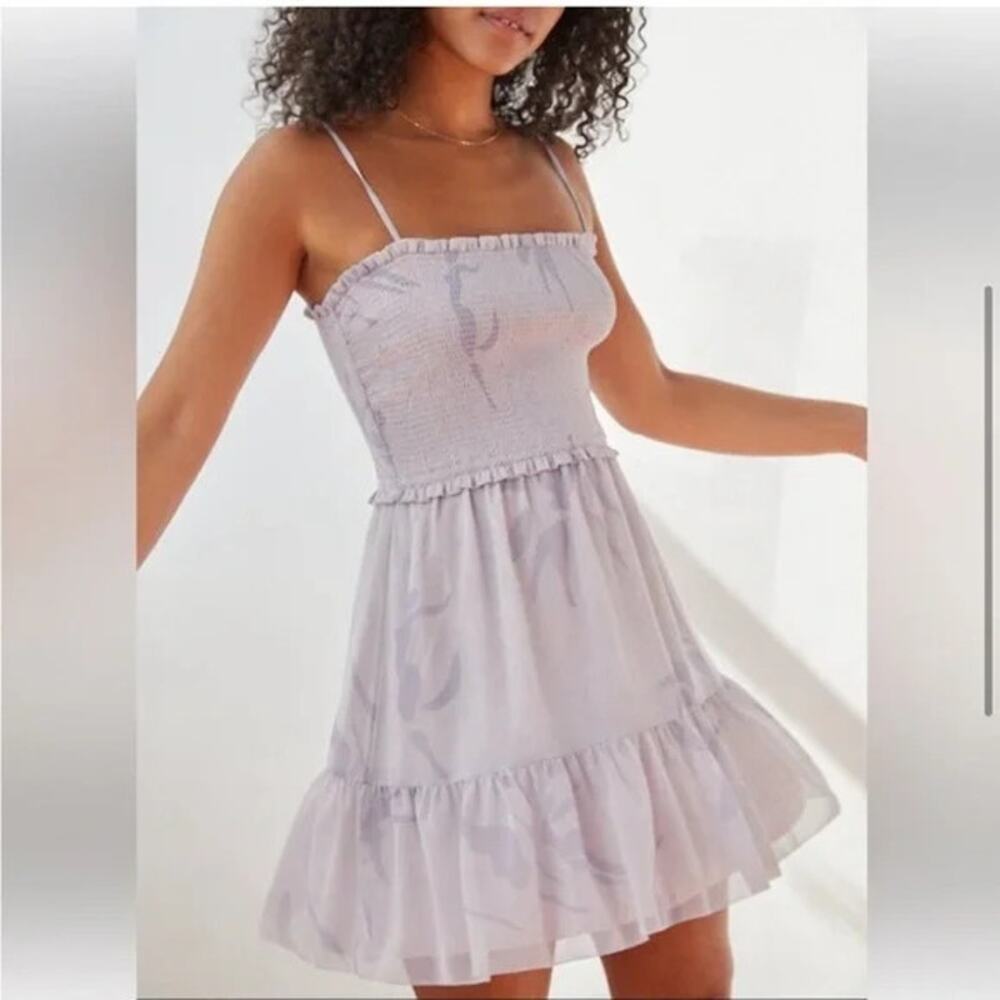 Aritzia Wilfred Womens Dress Sz 2XS Catamaran Lavender Lilac Smocked Printed